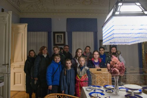 Учащиеся воскресной школы храма свт. Димитрия Ростовского побывали с экскурсией в Марфо-Мариинской обители