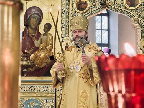 В Неделю 36-ю по Пятидесятнице архиепископ Фома совершил Литургию в Георгиевском соборе г. Одинцово