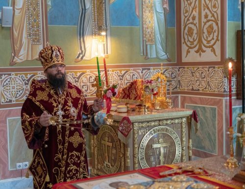 Пасхальное богослужение Западного викариатства в Иверском храме в Очаково-Матвеевском г. Москвы