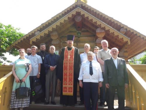 Ответственный за духовное окормление казачества в Западном викариатстве встретился с представителями казачьих обществ.