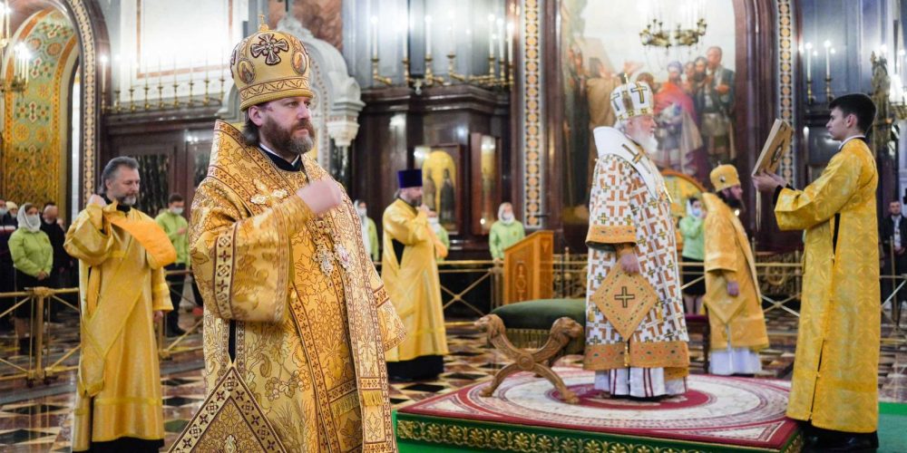 Патриарх Кирилл рукоположил в сан пресвитера диакона храма преподобного Андрея Рублева в Раменках