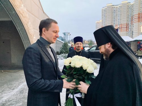 Епископ Одинцовский и Красногорский Фома совершил Божественную литургию в Никольском соборе Красногорска