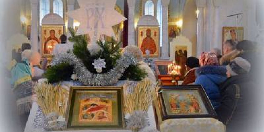 ​​​​​​​​Рождество Христово: 6 и 7 января 2017 г. в храме Знамения состоялись праздничные богослужения
