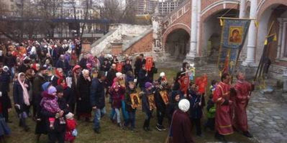 Православное детское шествие – детский крестный ход в храме Покрова Пресвятой Богородицы в Филях