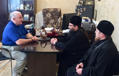 Архиепископ Матфей встретился с директором ПНИ №4 Антоновым Виктором Андреевичем