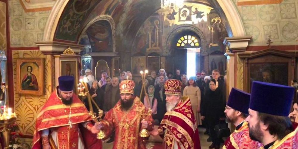 Праздничное богослужение в день памяти священномученика Зосимы Крылатского