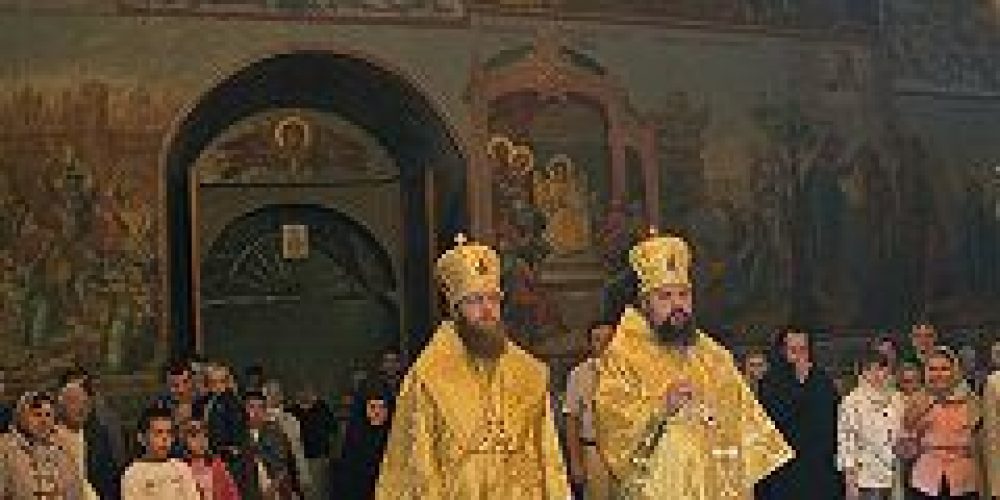 Епископ Воскресенский Савва совершил Божественную литургию в Новоспасском монастыре