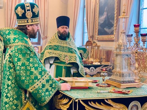В день памяти прп. Серафима Саровского Литургию в храме в Софрино совершил архиепископ Фома