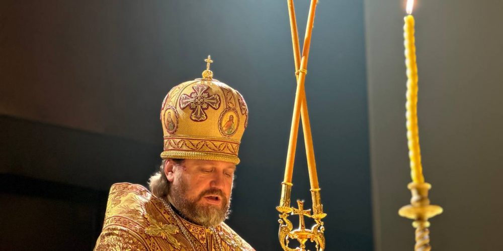 Архиепископ Фома совершил Литургию в Георгиевском кафедральном соборе
