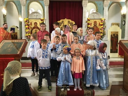 В храме Знамения в Кунцеве состоялся пасхальный концерт, подготовленный детской Воскресной школой