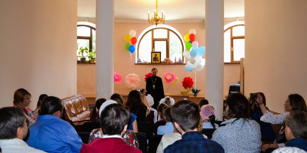 Возобновились занятия в воскресной школе для взрослых храма преподобного Сергия Радонежского в Солнцево