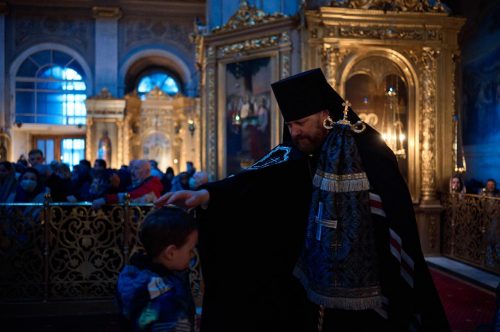 Епископ Павлово-Посадский Фома совершил чин прощения в Богоявленском соборе