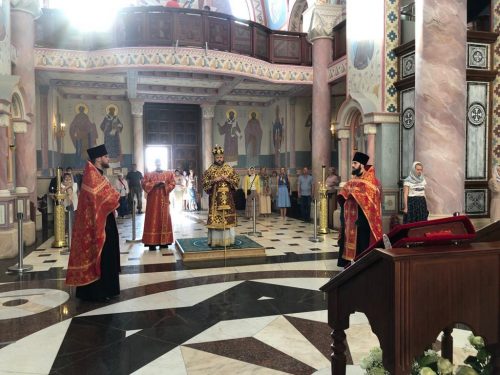 Всенощное бдение в соборе Софии Премудрости Божией в Самаре возглавил епископ Фома