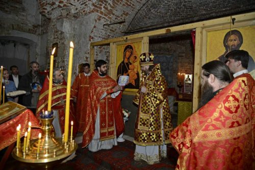 Епископ Одинцовский и Красногорский Фома совершил первую за 11 лет в храме Рождества Пресвятой Богородицы в Шитьково