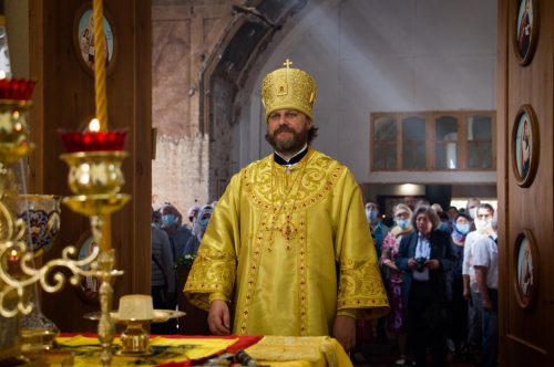 Епископ Фома совершил Литургию в Иоанно-Предтеченском храме села Раменье