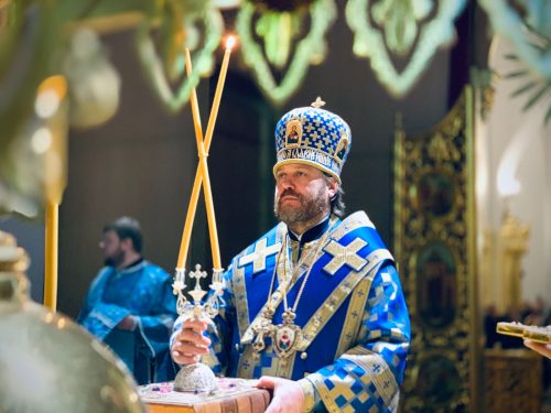 В день памяти великомученицы Екатерины епископ Фома совершил Литургию в Георгиевском соборе Одинцова