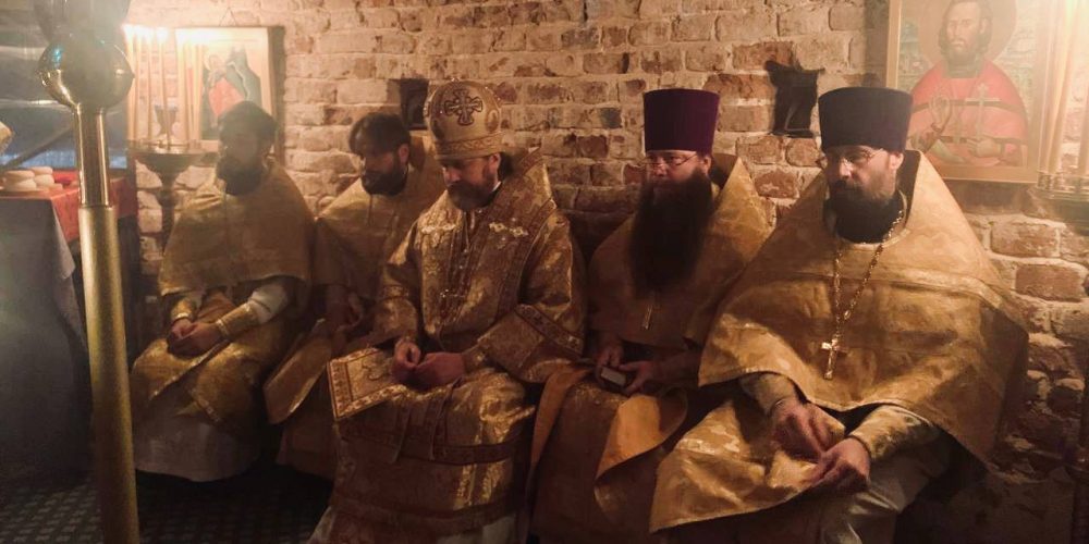 Панихиду в Спасо-Бородинском женском монастыре совершил епископ Фома