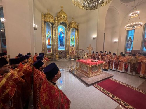 Епископ Фома в Собор новомучеников Одинцовских совершил Литургию в Георгиевском соборе г. Одинцово