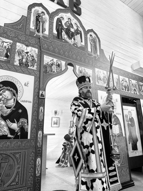 Архиепископ Фома совершил Литургию Преждеосвященных Даров в храме Пророка Божия Илии в Солнцево