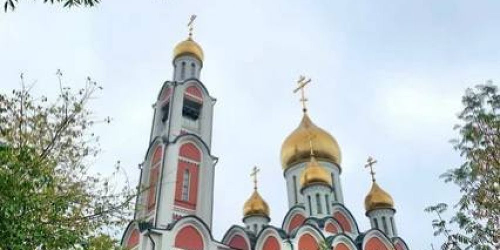 Архиепископ Фома совершил Литургию в Георгиевском соборе Одинцова