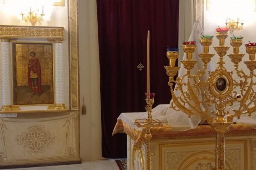 В храме свт. Иова обрела свое место икона великомученика Димитрия Солунского