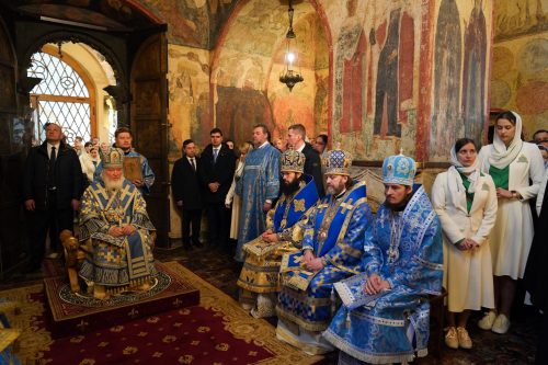Архиепископ Фома в праздник Благовещения сослужил Патриарху Кириллу за Литургией в в Благовещенском соборе Московского Кремля
