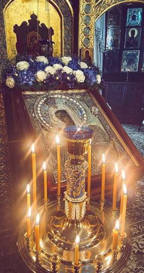Епископ Фома совершил Литургию в день праздника «Умиление» Серафимо-Дивеевской иконы Божией Матери