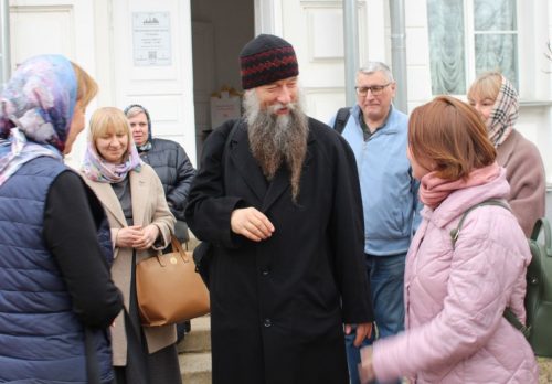 Настоятель храма свв. ап. Петра и Павла организовал выездной семинар для учителей в Николо-Угрешском монастыре